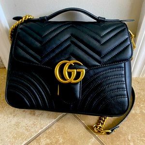 GG Marmont mini top handle bag in great condition